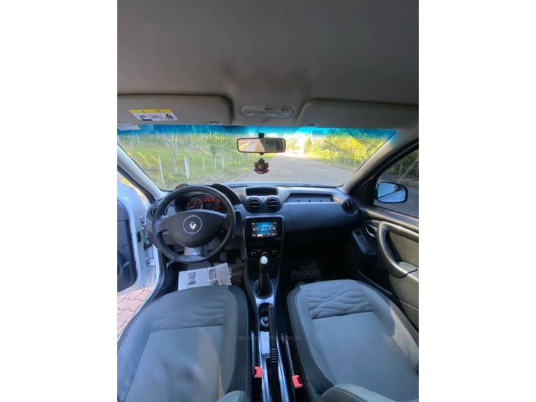 RENAULT - DUSTER - 2012/2013 - Branca - R$ 49.990,00