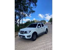 NISSAN - FRONTIER - 2013/2014 - Branca - R$ 87.990,00