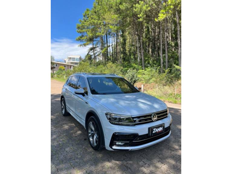 VOLKSWAGEN - TIGUAN - 2019/2019 - Branca - R$ 159.900,00