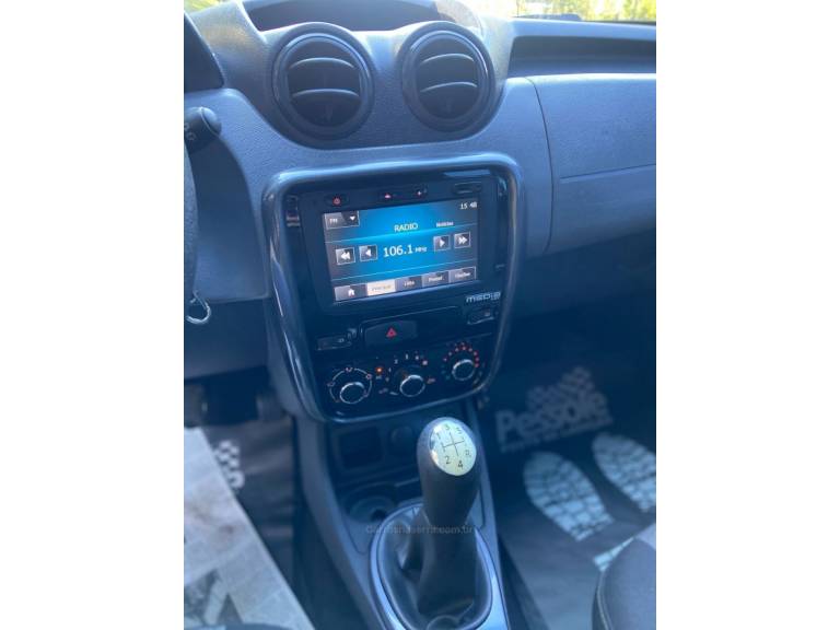 RENAULT - DUSTER - 2012/2013 - Branca - R$ 49.990,00