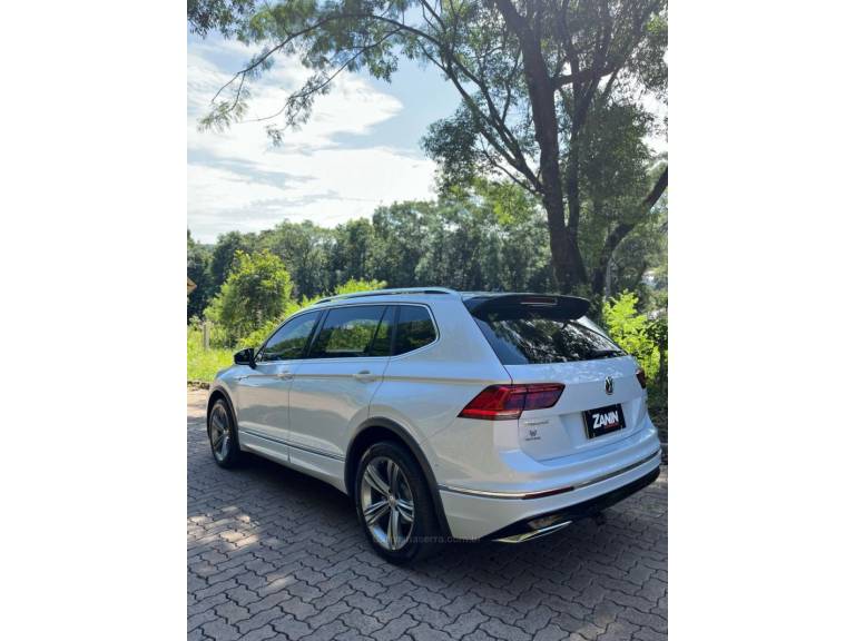 VOLKSWAGEN - TIGUAN - 2019/2019 - Branca - R$ 159.900,00