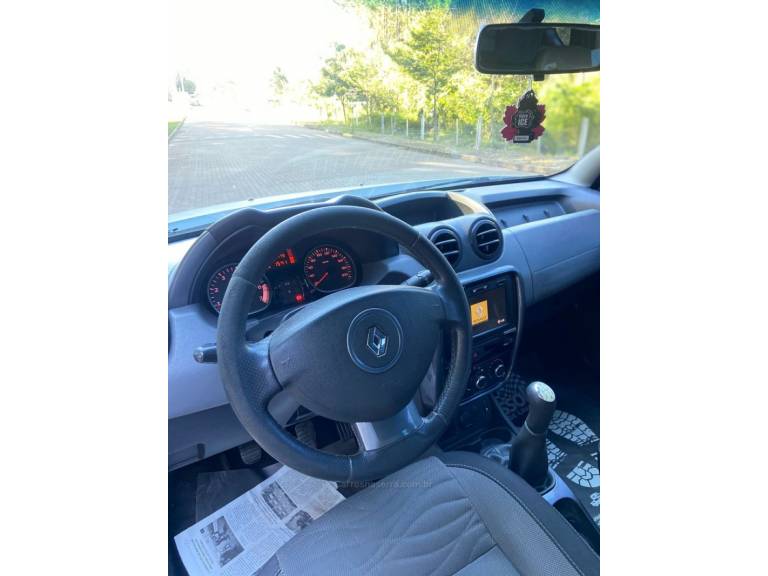 RENAULT - DUSTER - 2012/2013 - Branca - R$ 49.990,00