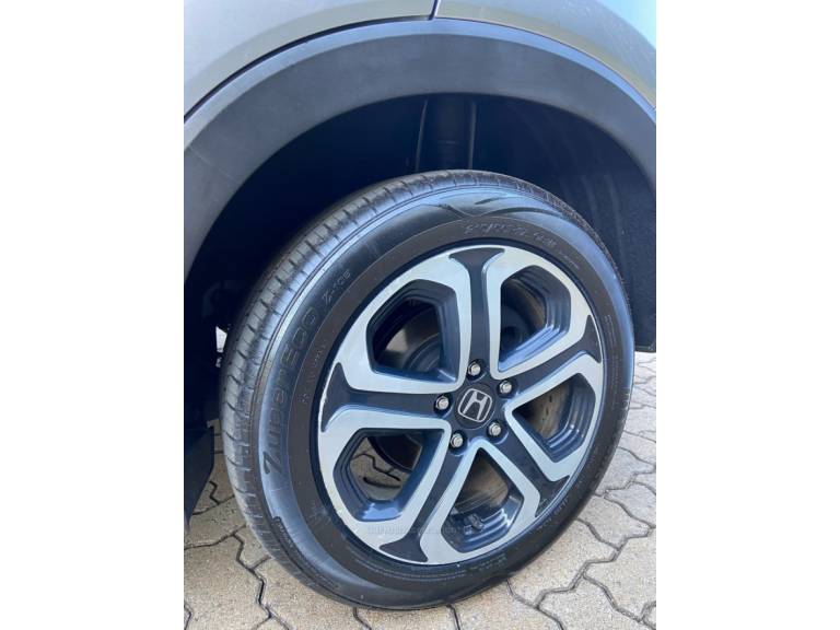HONDA - HR-V - 2015/2016 - Cinza - R$ 87.000,00