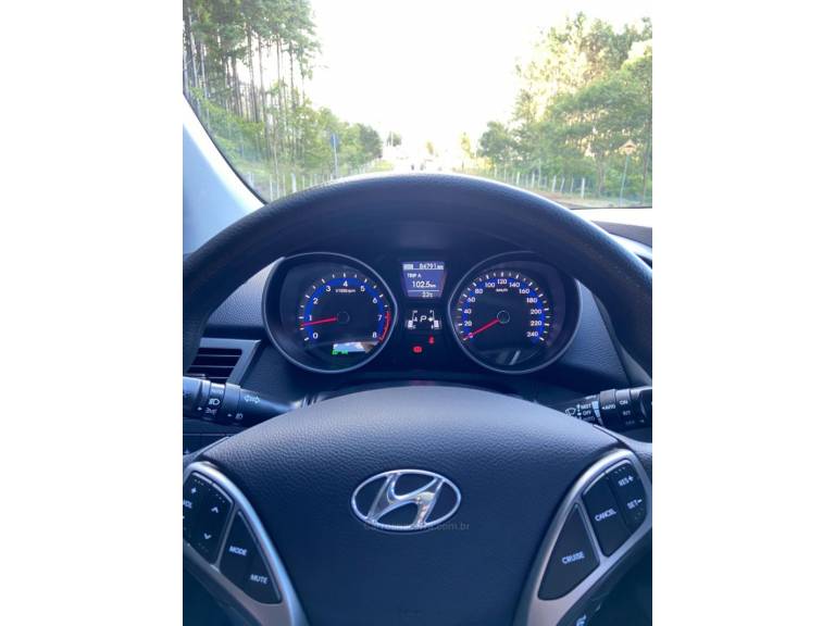 HYUNDAI - I30 - 2015/2015 - Prata - R$ 71.900,00