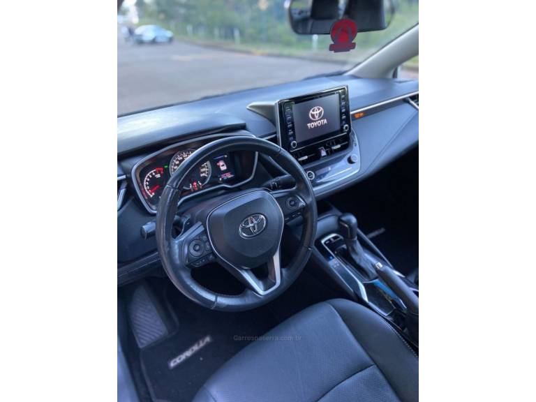 TOYOTA - COROLLA - 2020/2020 - Branca - R$ 121.900,00