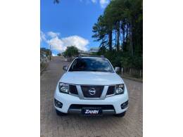 NISSAN - FRONTIER - 2013/2014 - Branca - R$ 87.990,00