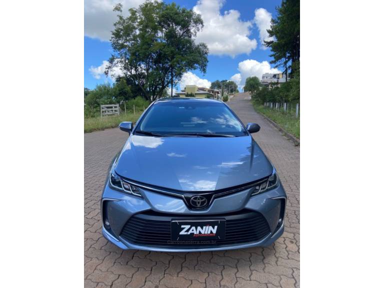 TOYOTA - COROLLA - 2023/2023 - Cinza - R$ 134.900,00