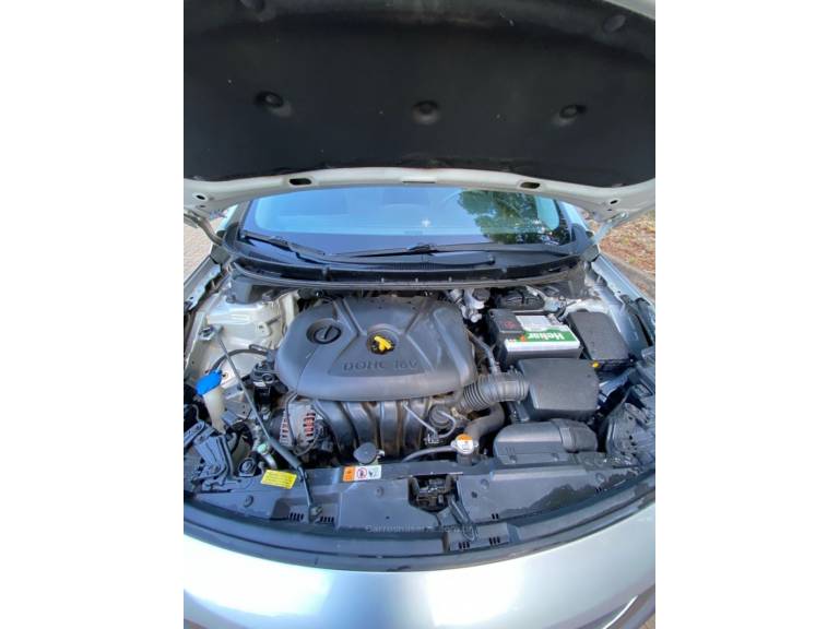 HYUNDAI - I30 - 2015/2015 - Prata - R$ 71.900,00