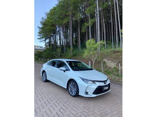 TOYOTA - COROLLA - 2020/2020 - Branca - R$ 121.900,00
