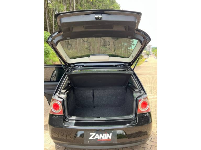VOLKSWAGEN - GOLF - 2012/2013 - Preta - R$ 57.500,00