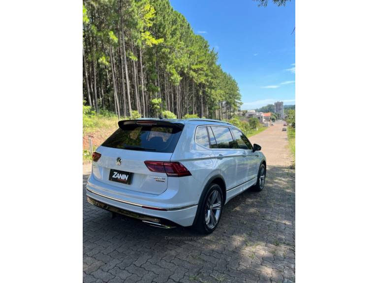VOLKSWAGEN - TIGUAN - 2019/2019 - Branca - R$ 159.900,00
