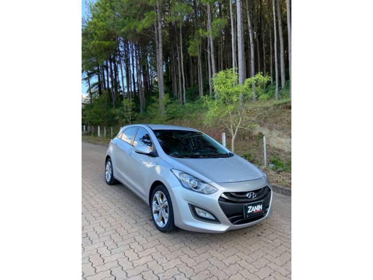HYUNDAI - I30 - 2015/2015 - Prata - R$ 71.900,00